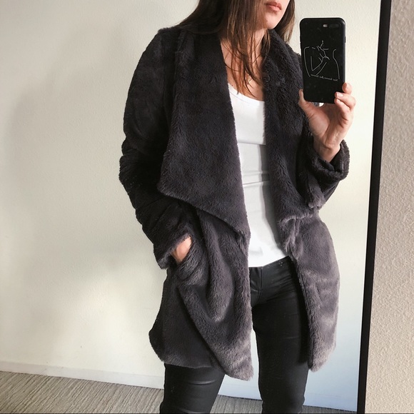 CHARCOAL FAUX FUR CARDIGAN - Picture 3 of 7